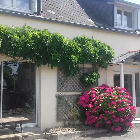 Le Du Hamel Kır Evi